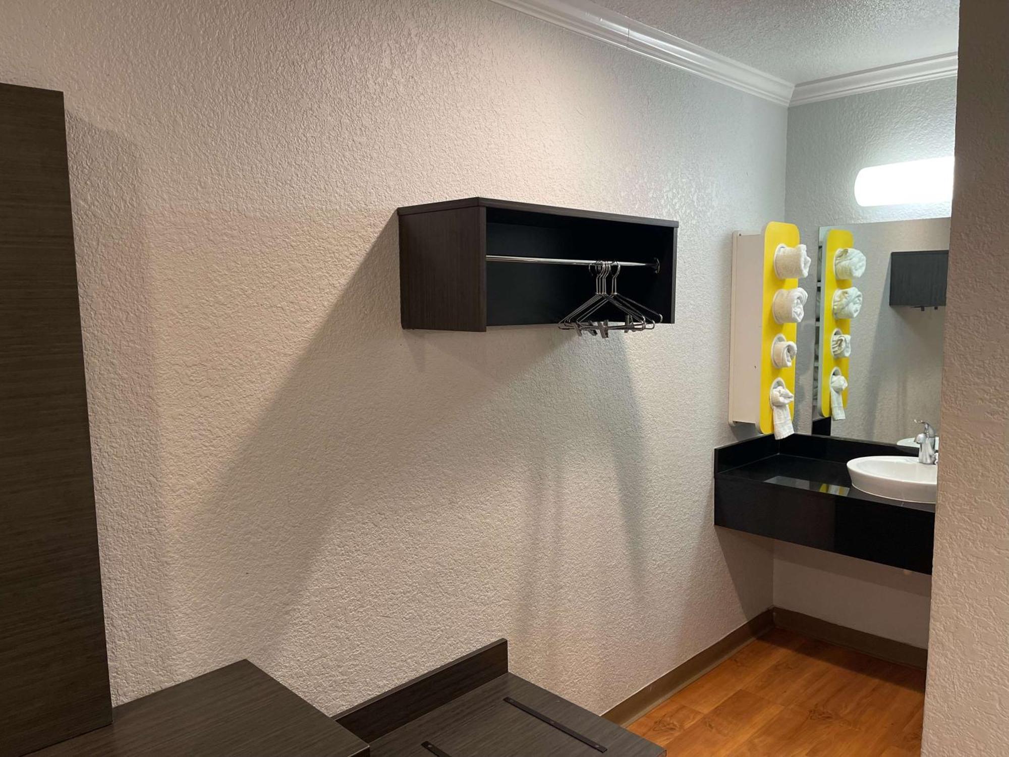 Motel 6 Sacramento, Ca - Downtown ภายนอก รูปภาพ
